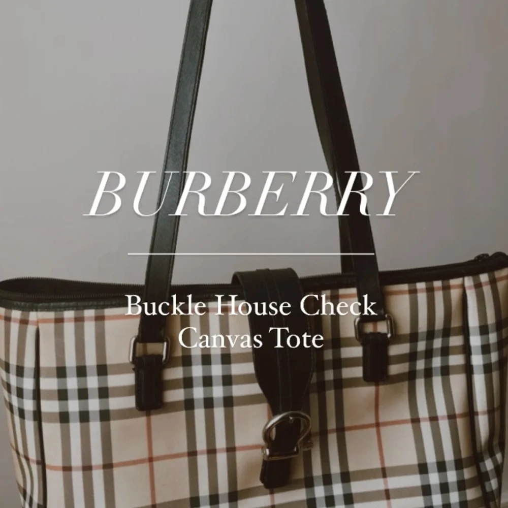 Burberry Buckle House Check Coated Canvas Tote - Picture 4 of 5